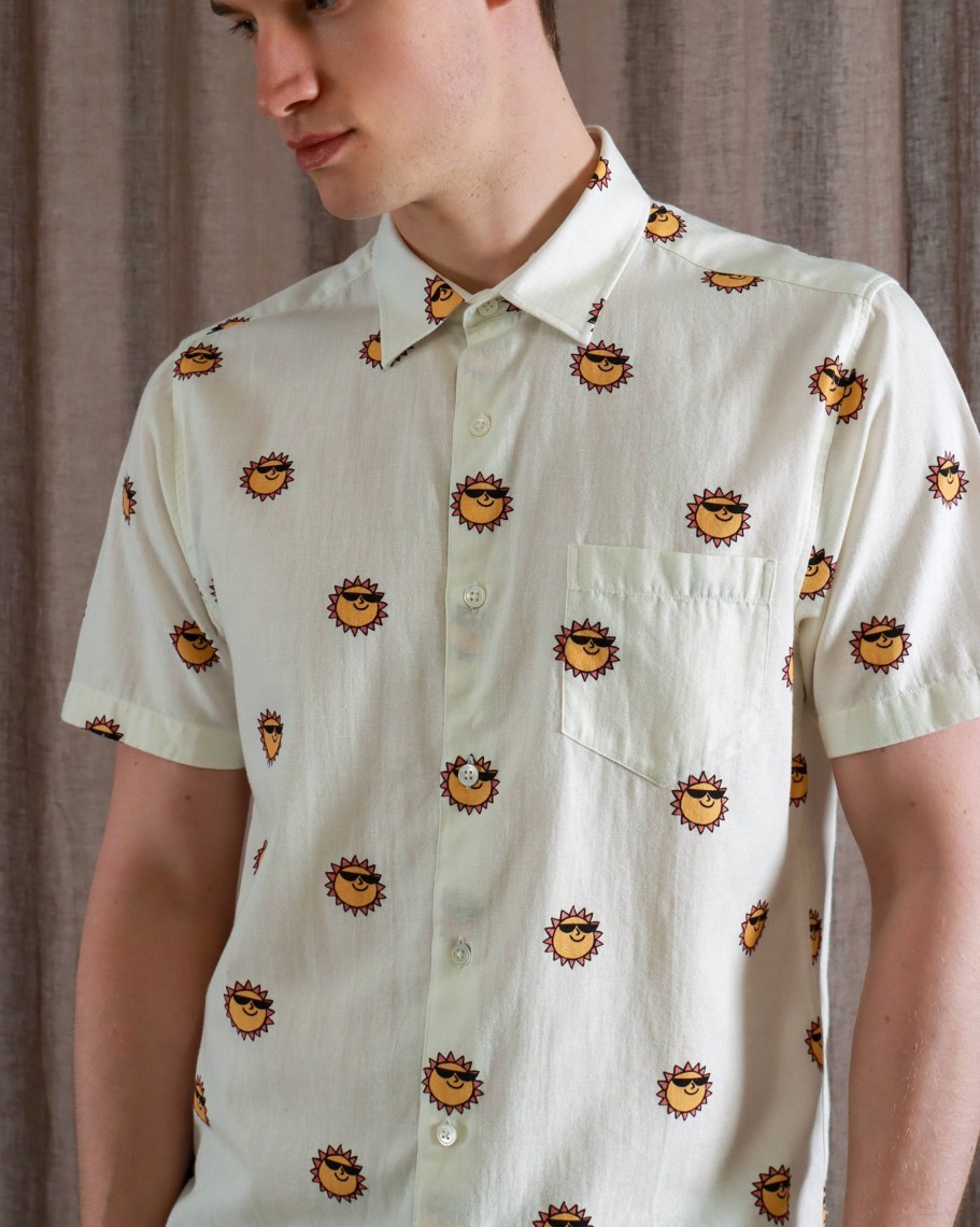 Far Afield Shirts | Classic Short Sleeve Shirt - White Sunny Print